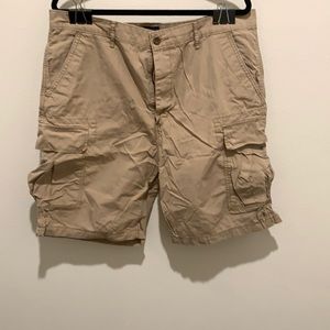 Men’s Levi’s Khaki Cargo Shorts